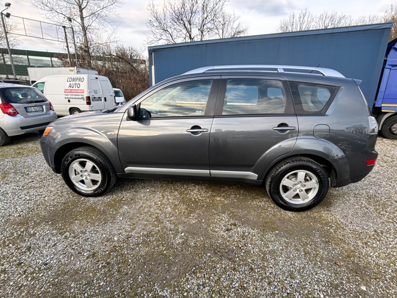 Mitsubishi Outlander 2.0 DI-D Intense DPF