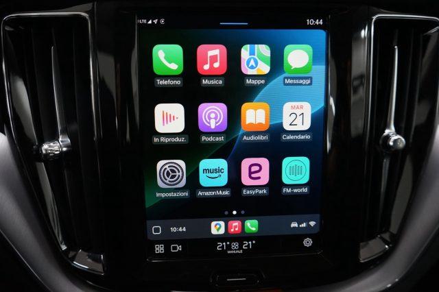 VOLVO XC60 B4 (d) AWD automatico Momentum Sport