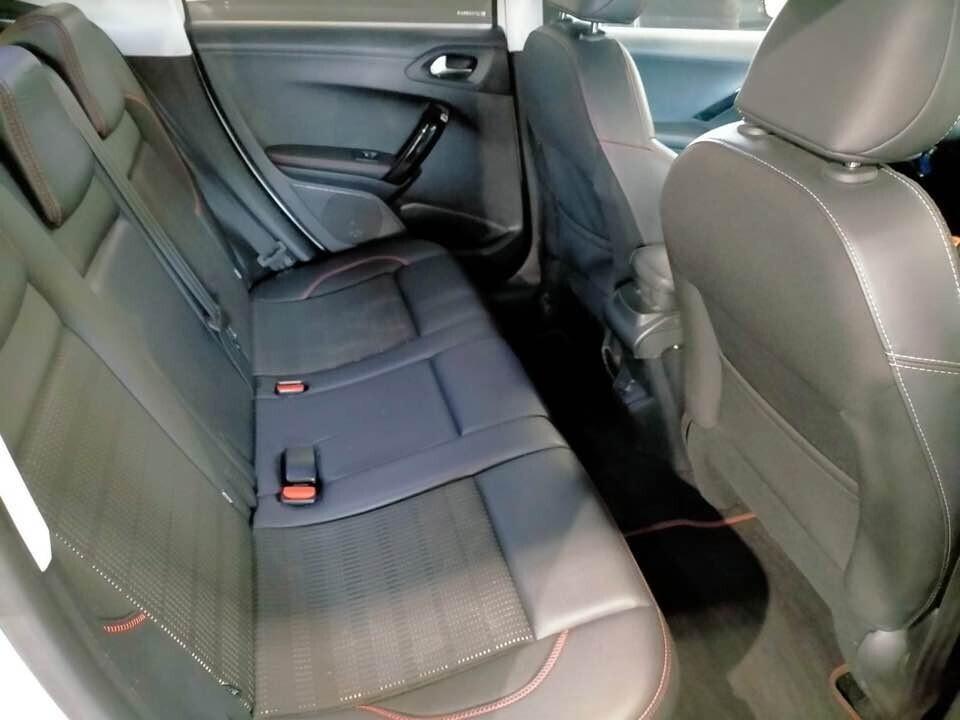 PEUGEOT 2008 1.2 PureTech 110 SeS GT LINE