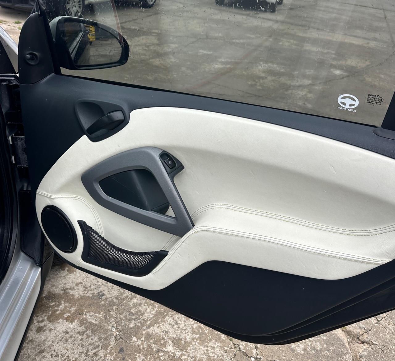 Smart ForTwo 1000 52 kW MHD coupé passion