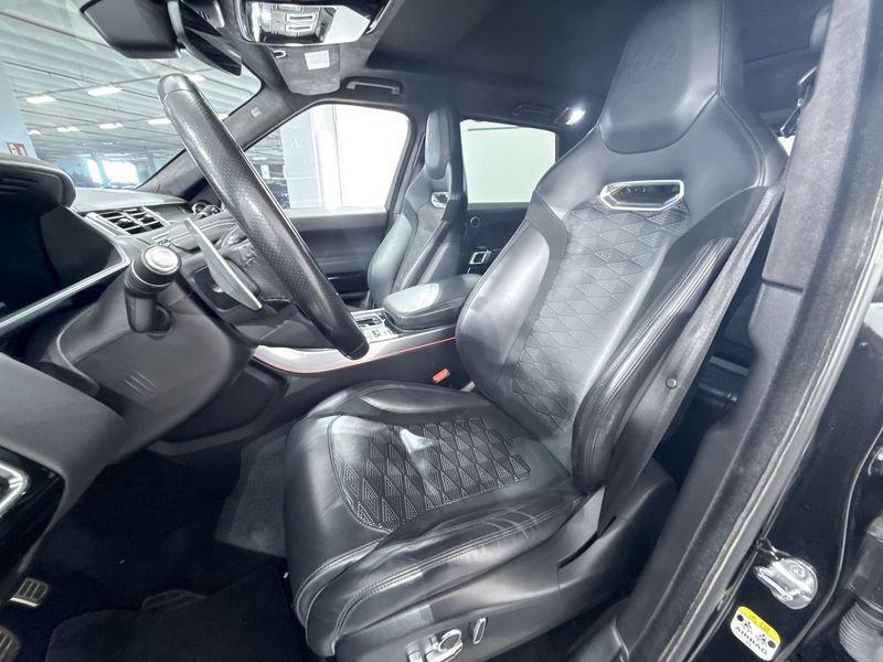 Land Rover RR Sport 5.0 V8 Supercharged 575 CV SVR