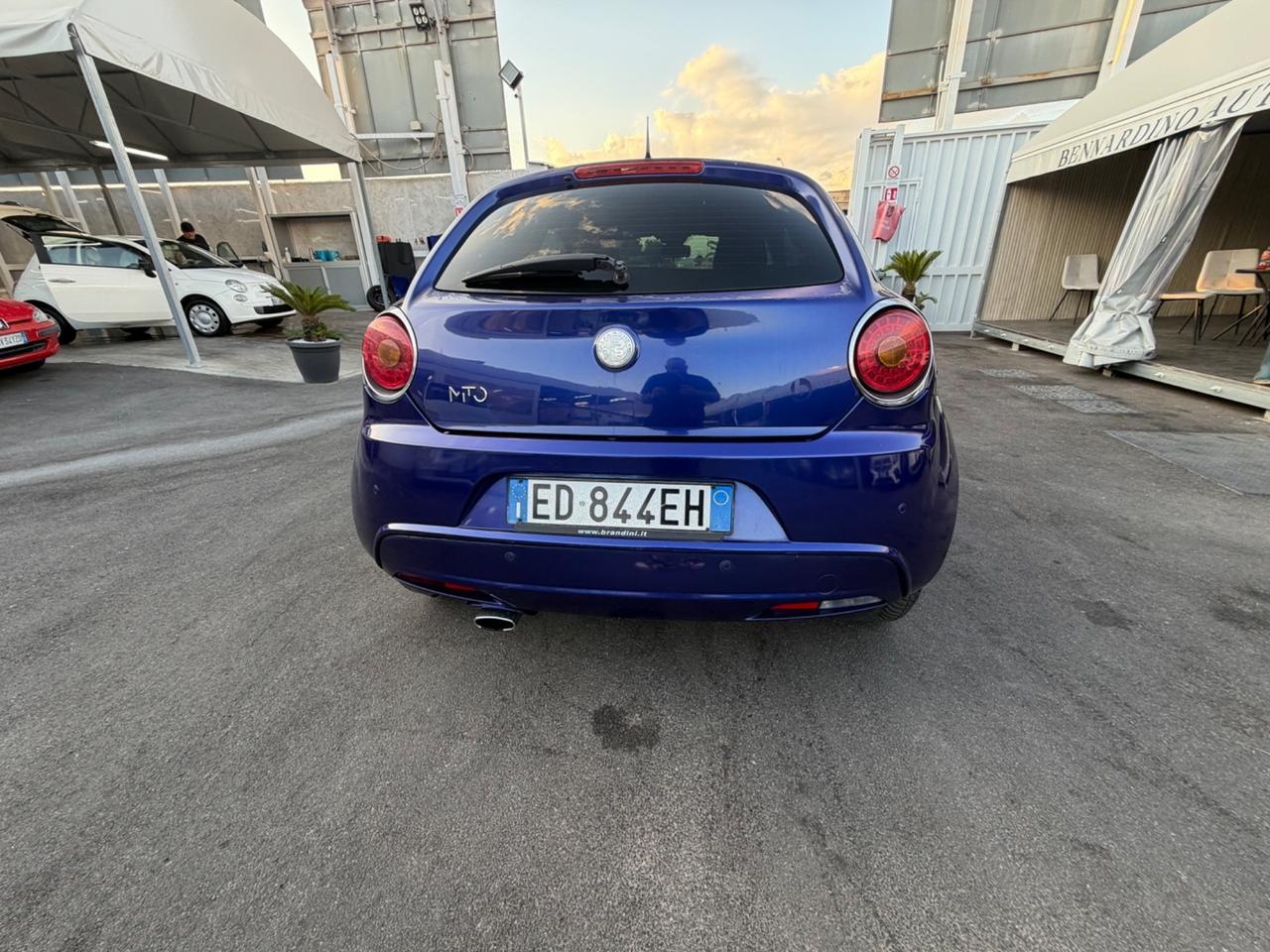 Alfa Romeo MiTo 1.6 JTDm 16V Distinctive Sport Pack