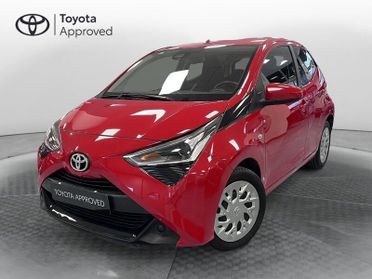 Toyota Aygo Aygo Connect 1.0 VVT-i 72 CV 5 porte x-play