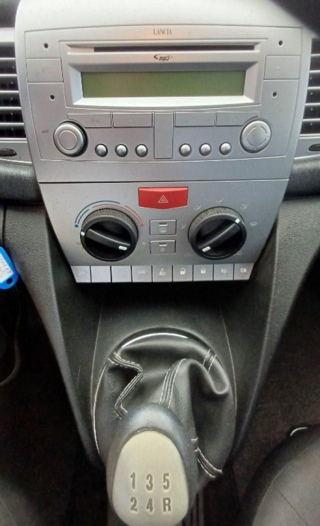 LANCIA Ypsilon 1.2 Diva UNICO PROP.