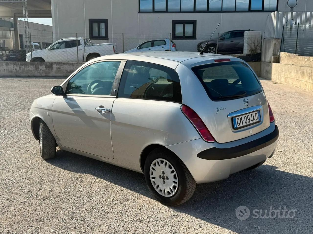Lancia Ypsilon 1.2 TOP