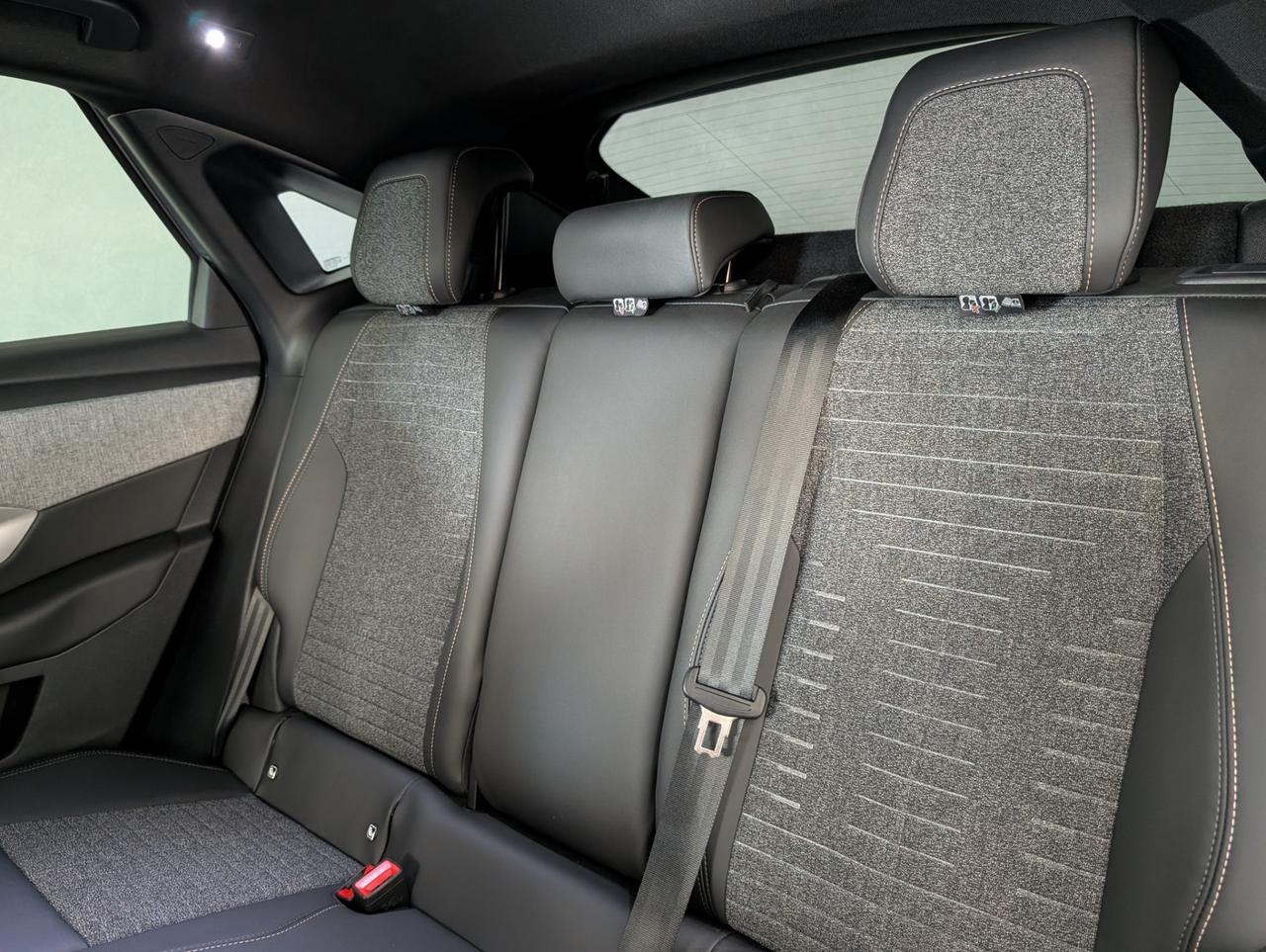 Peugeot 3008 1.2 Hybrid 145cv e-dcs6 Allure