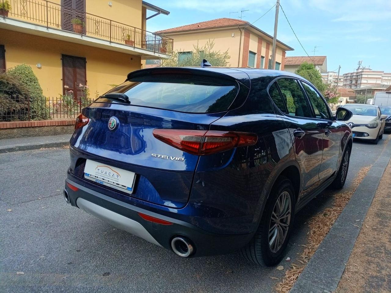 Alfa Romeo Stelvio Business 2.2 #6020