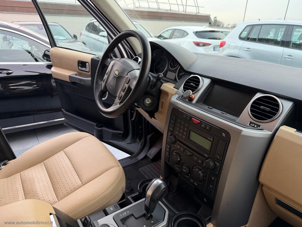 LAND ROVER Discovery 3 2.7 TDV6 HSE 7 POSTI