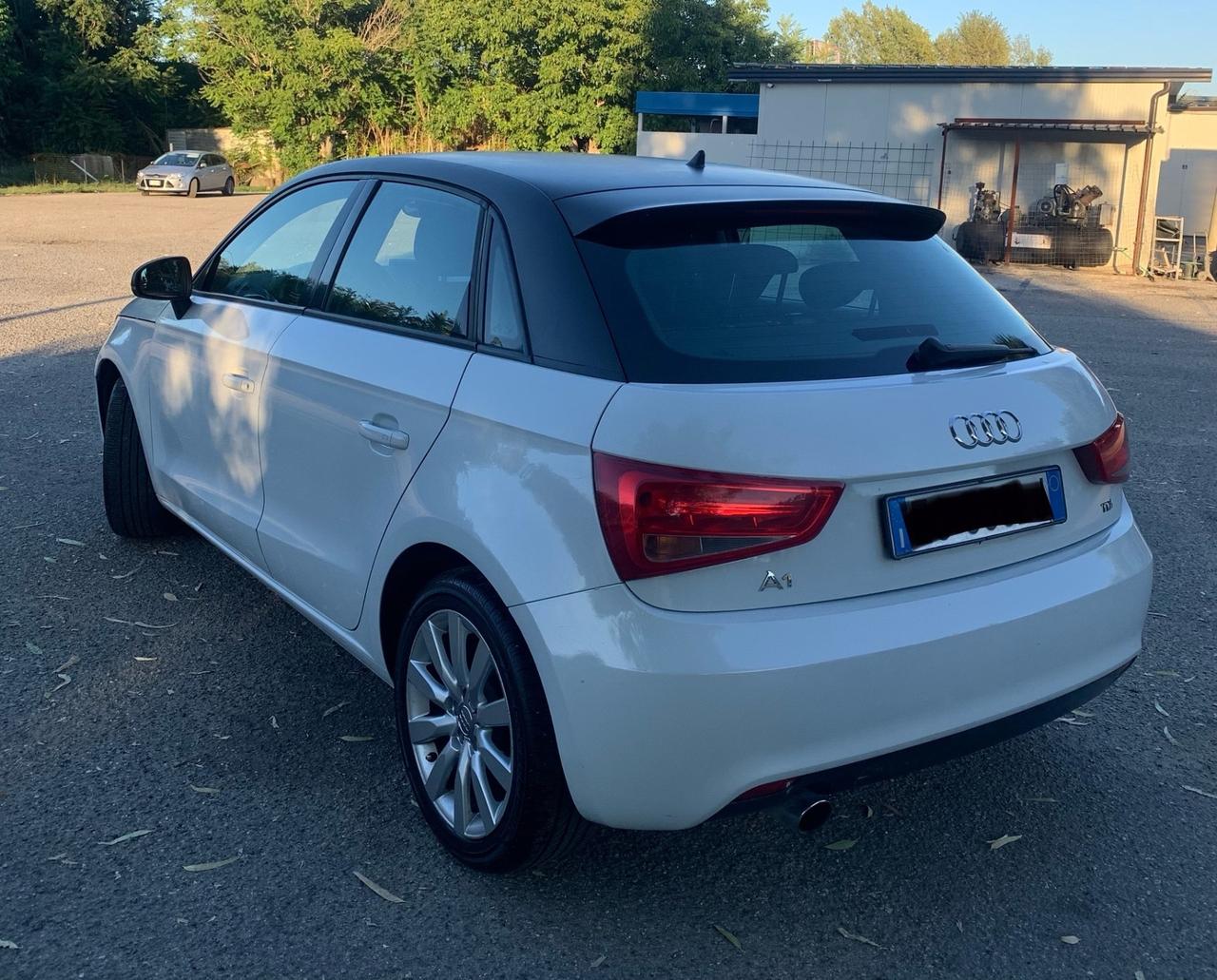 Audi A1 SPB 1.6 TDI S tronic line edition