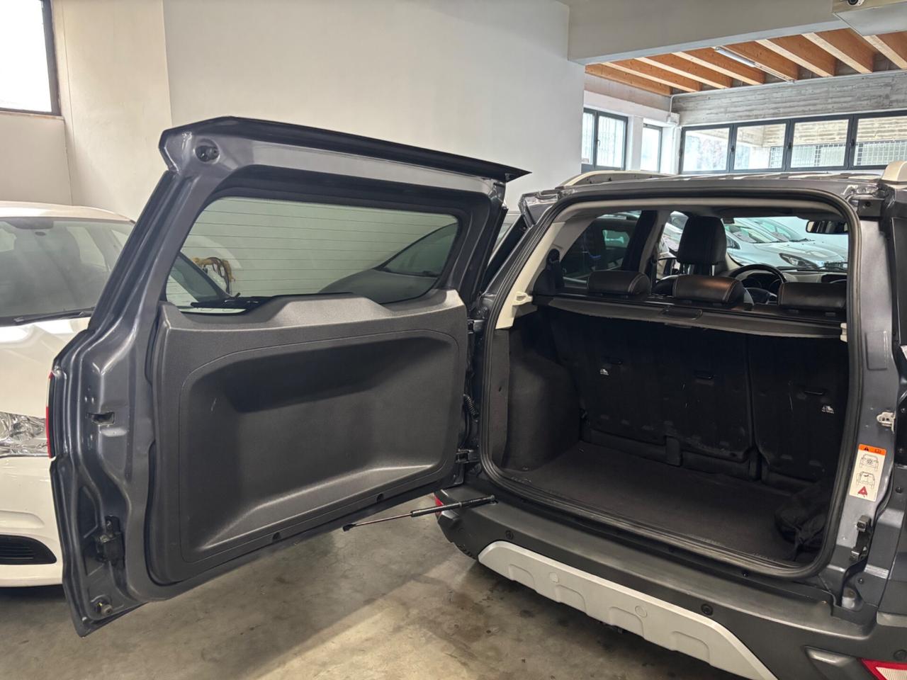 Ford EcoSport 1.5 TDCi 95 CV Titanium S GANCIO TRAINO