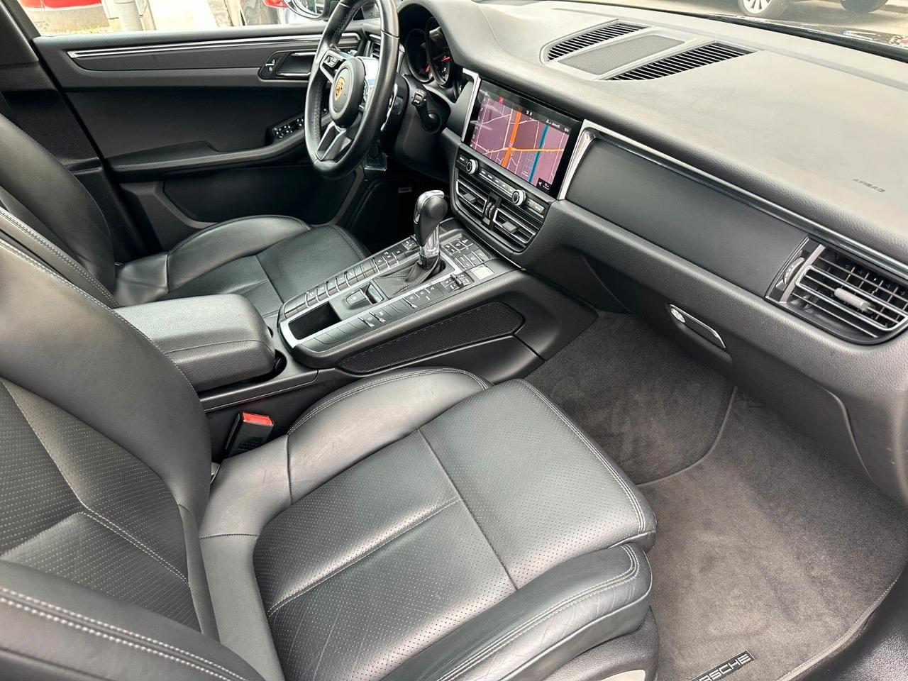 Porsche Macan 2.0 CERCHI TURBO 21/LED/PELLE/PANO