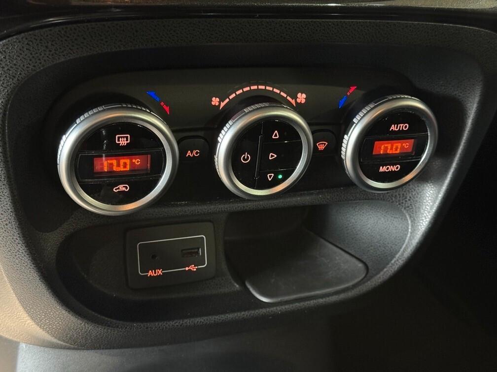 Fiat 500L 1.6 mjt Trekking 120cv E6 Navi 17" Neopat