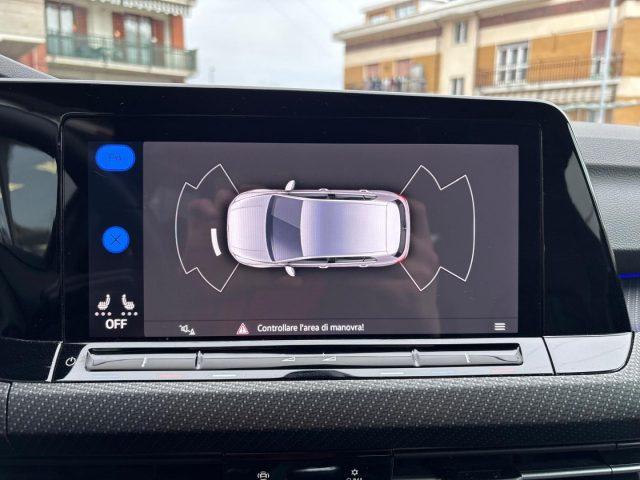 VOLKSWAGEN Golf 1.5 TSI 150CV ACT R-Line *Navi*Sensori