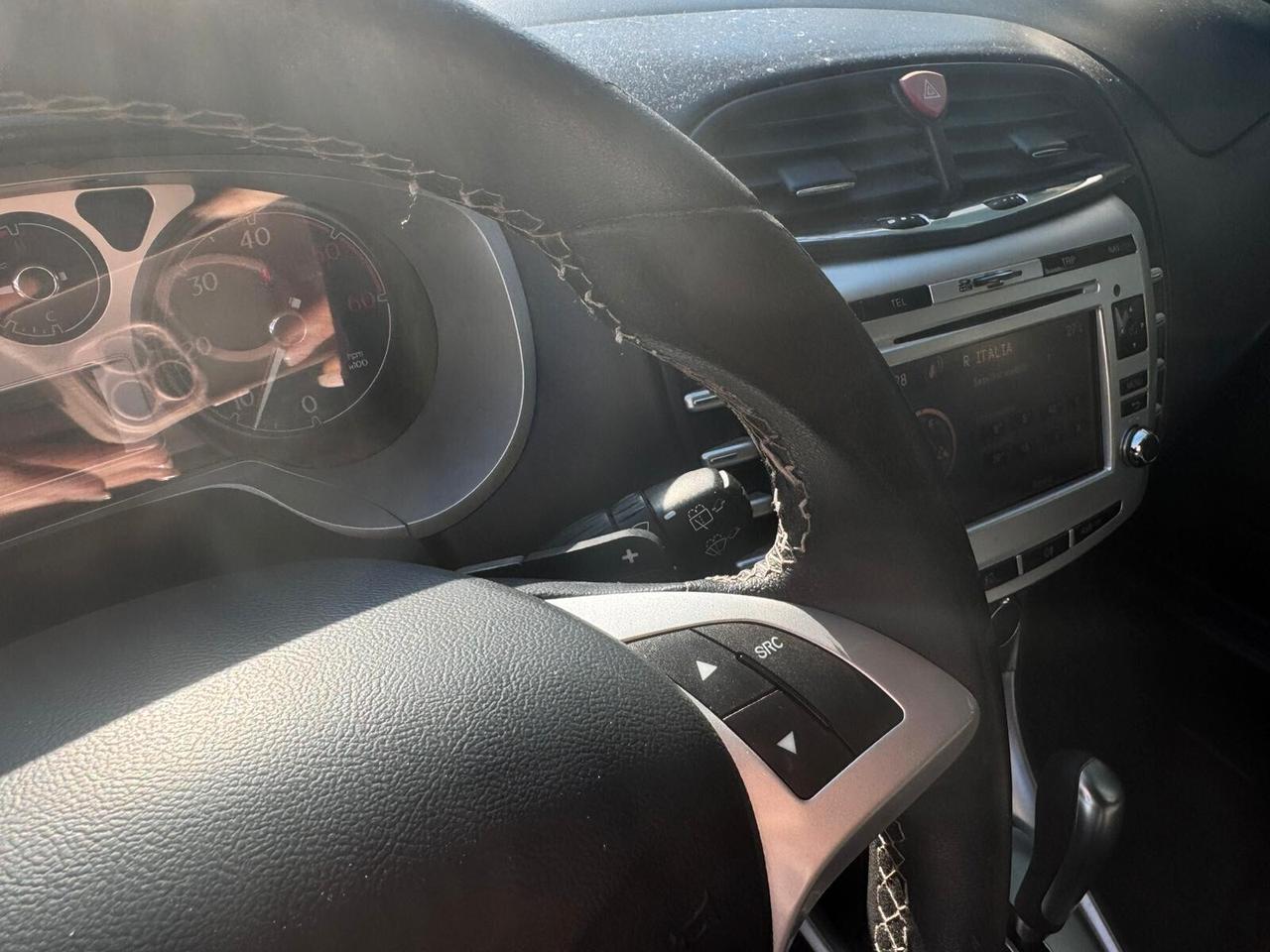 Lancia Delta 1.6 MJT DPF AUTOMATICO