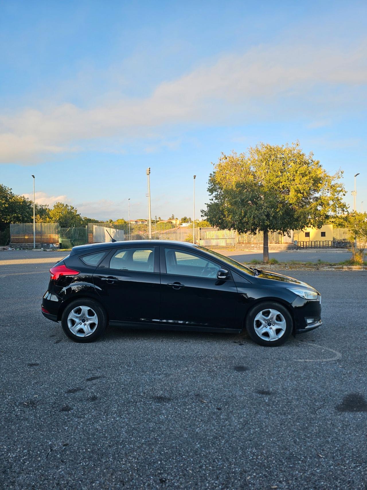 Ford Focus Titanium 1.5 diesel 120cv cambio manuale