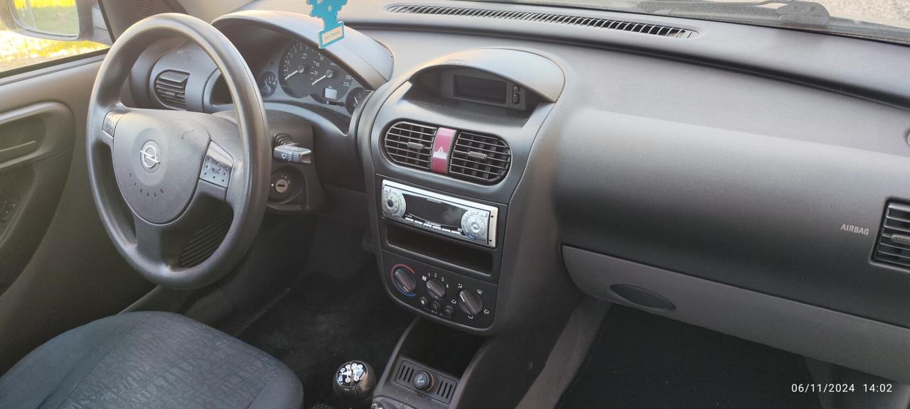 Opel Corsa 1.200 CLIMA 5P NEOPATENTATI