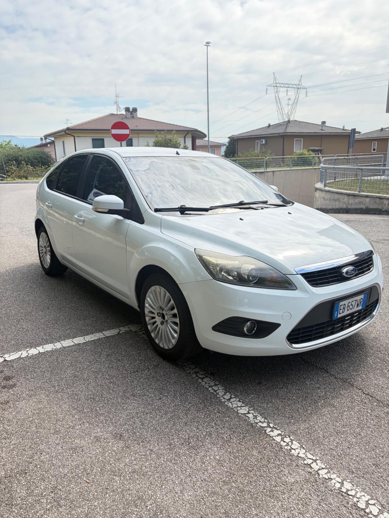 Ford Focus 2.0 (145CV) 5p. Bz.- Met. Tit.NO Neopatentati