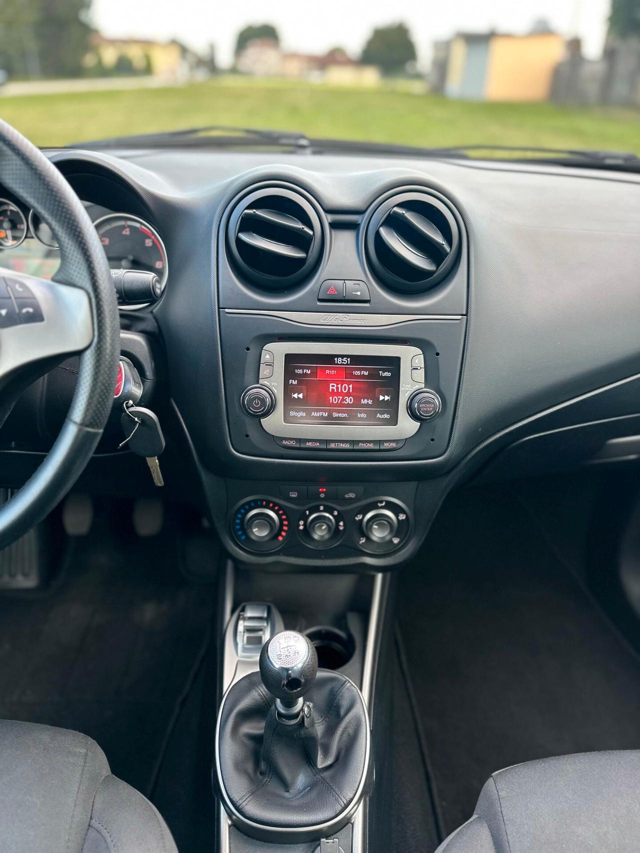 Alfa Romeo MiTo 1.3 JTDm 85 CV S&S Distinctive