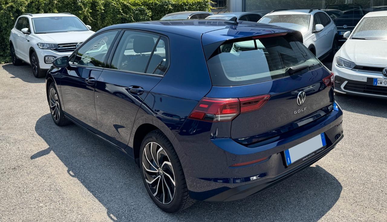 Volkswagen Golf 1.0 etsi evo Life 110cv dsg / NO VINCOLI