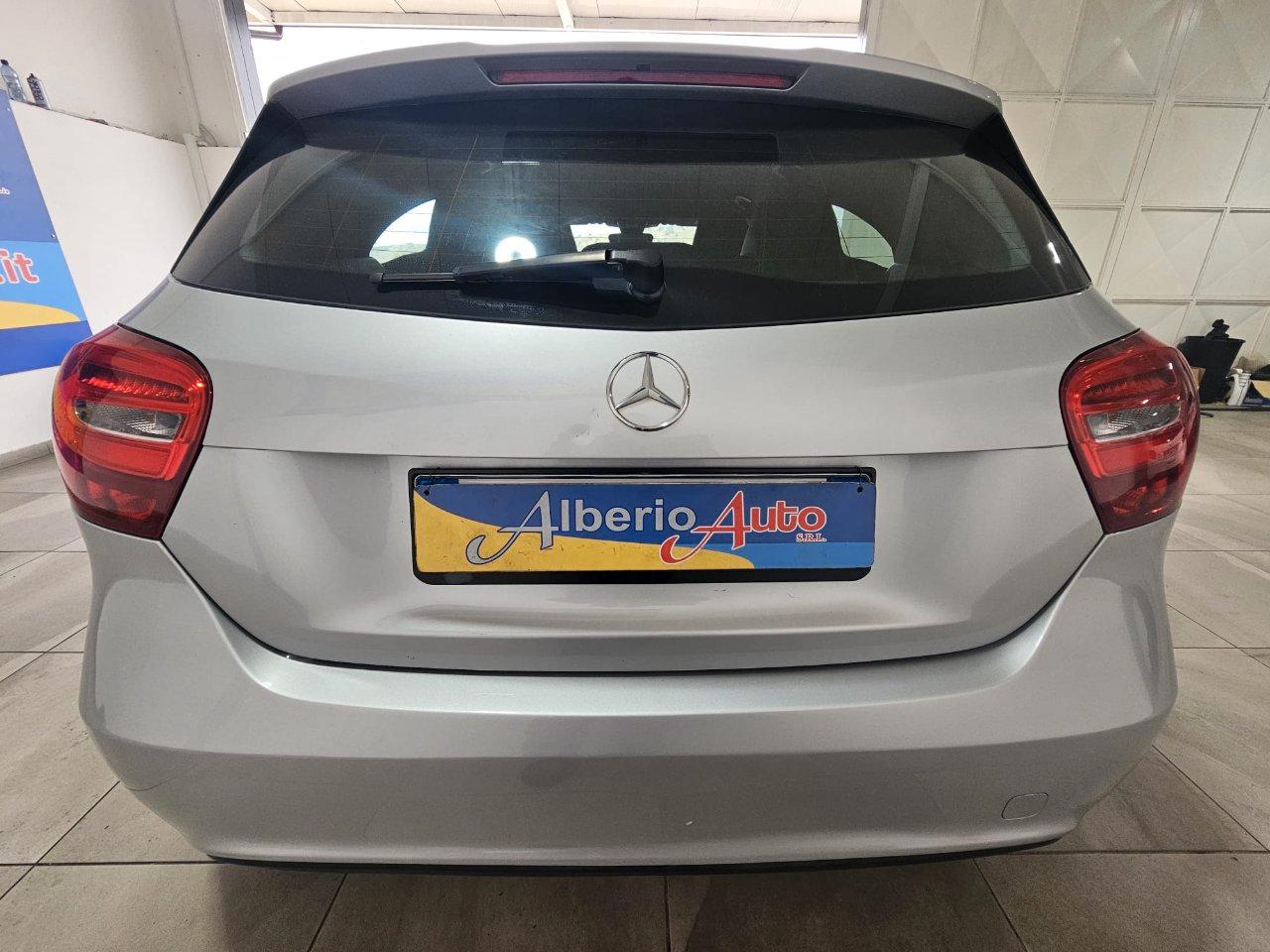 Mercedes A 160 D Premium 7G-DCT my16