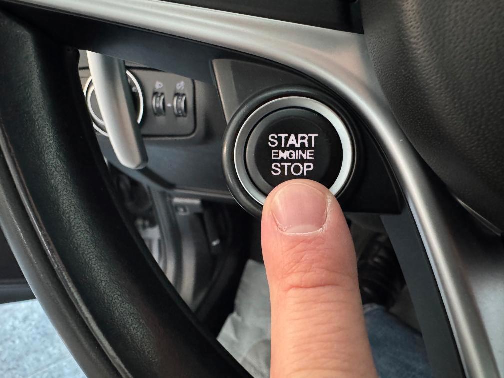 Alfa Romeo Giulia 2.2 T Diesel At8 180cv Super Navi Paddle Full