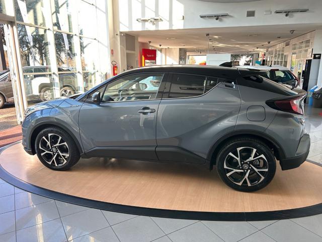 TOYOTA C-HR 2.0 Hybrid E-CVT Trend