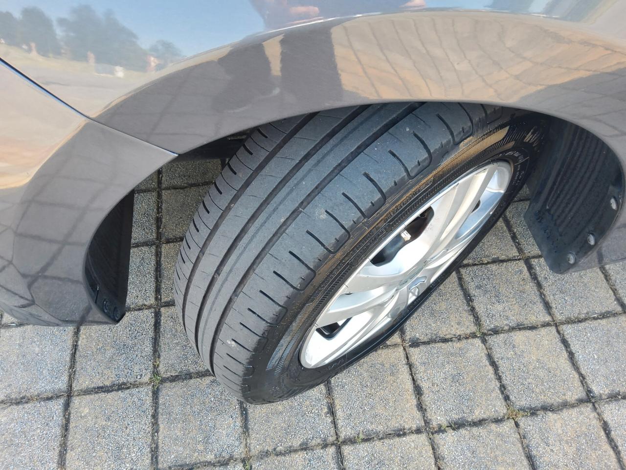 Hyundai i10 1.0 LPGI Econext Login
