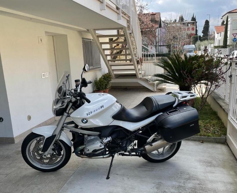 Bmw R 1200 R - PARI AL NUOVO - 2010