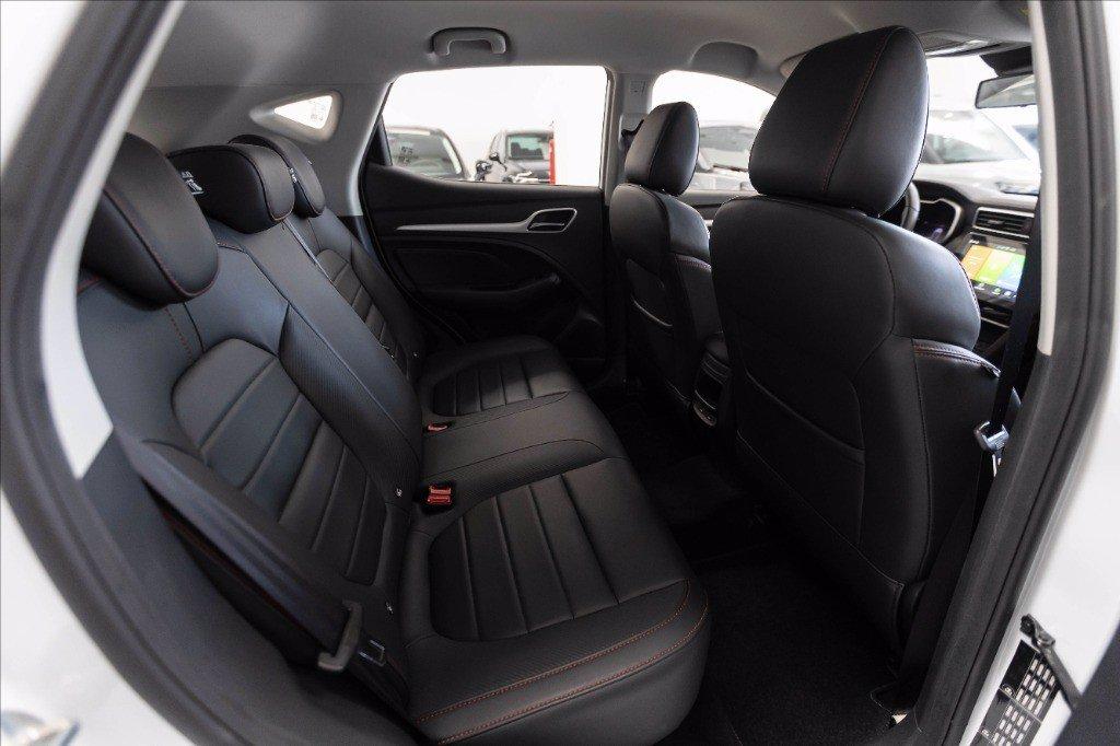 MG ZS 1.5 Luxury del 2023