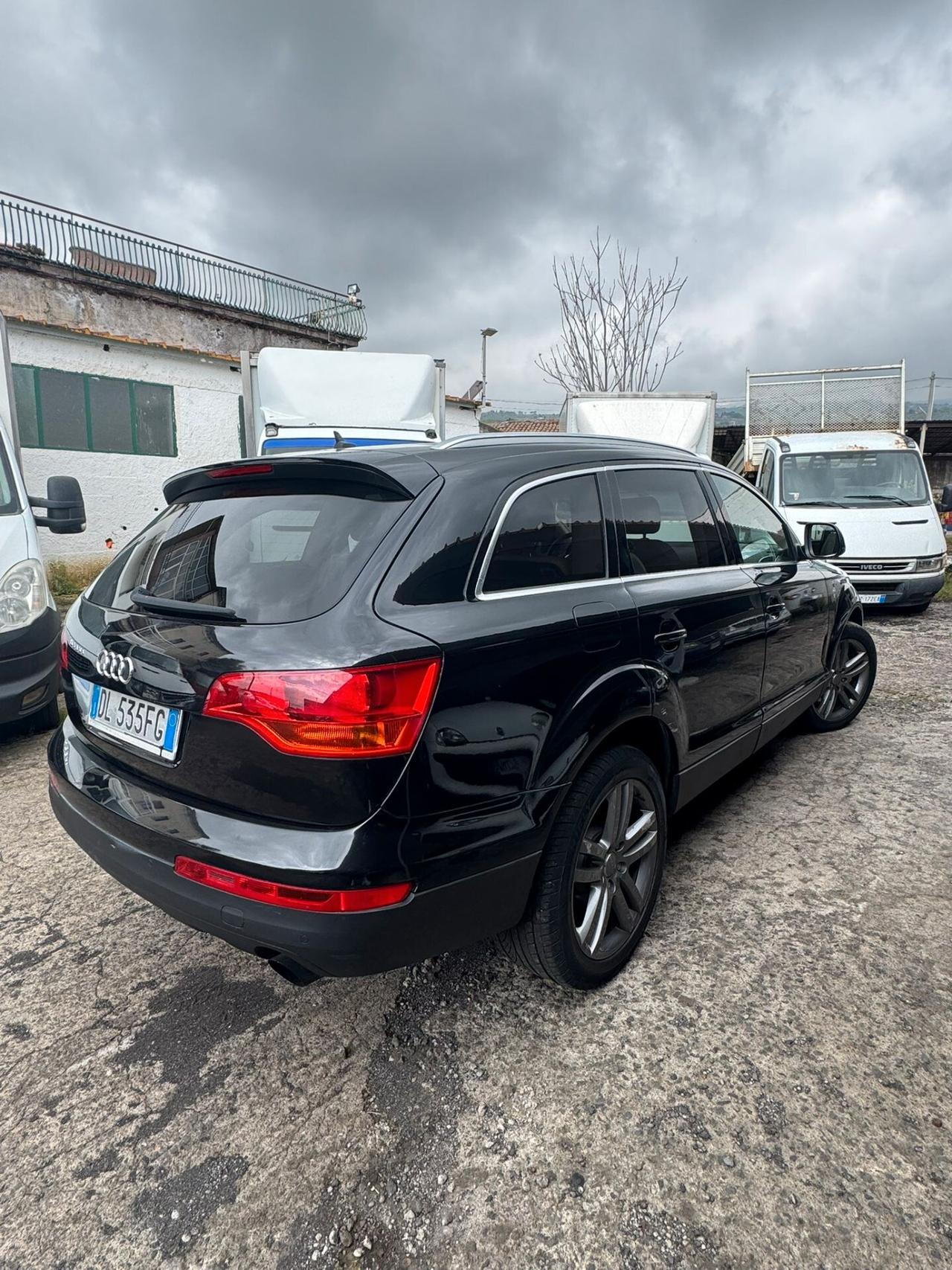 Audi Q7 3.0 V6 TDI 233CV quattro tiptronic Advanced Plus