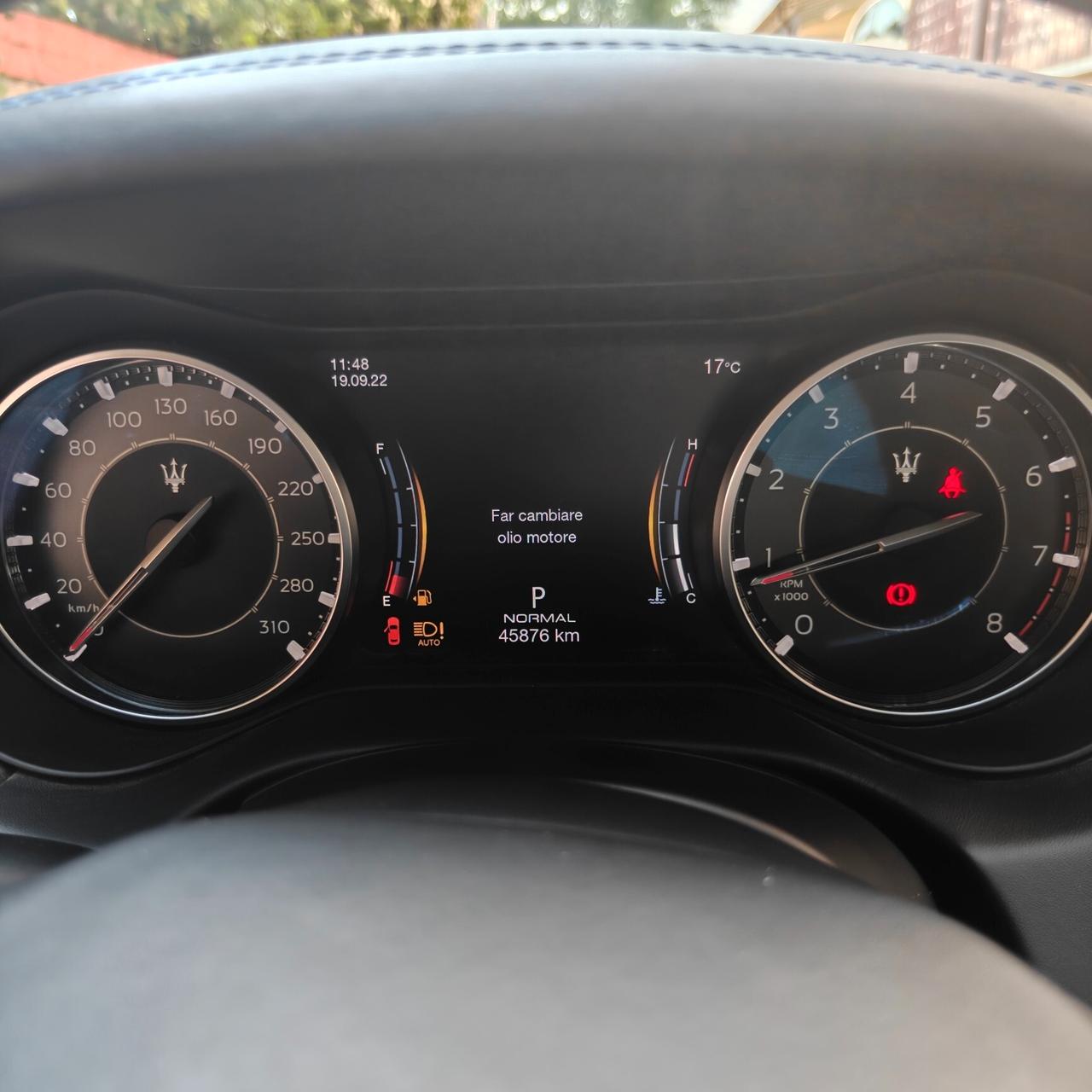 Maserati Ghibli L4 330 CV MHEV Gransport