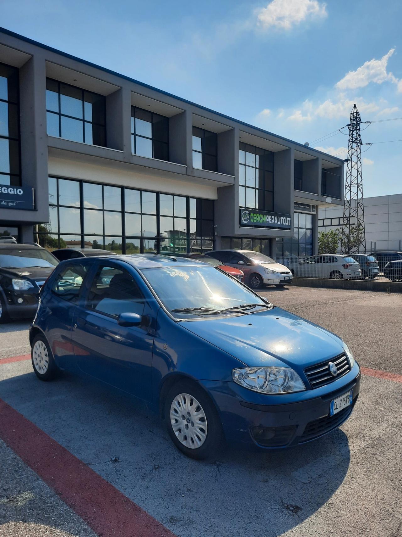 Fiat Punto 1.3 Multijet 16V 3 porte Dynamic OK NEOPATENTATI