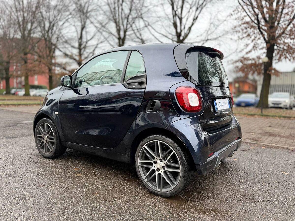Smart Fortwo 0.9 t Brabus Xclusive 109cv twinamic