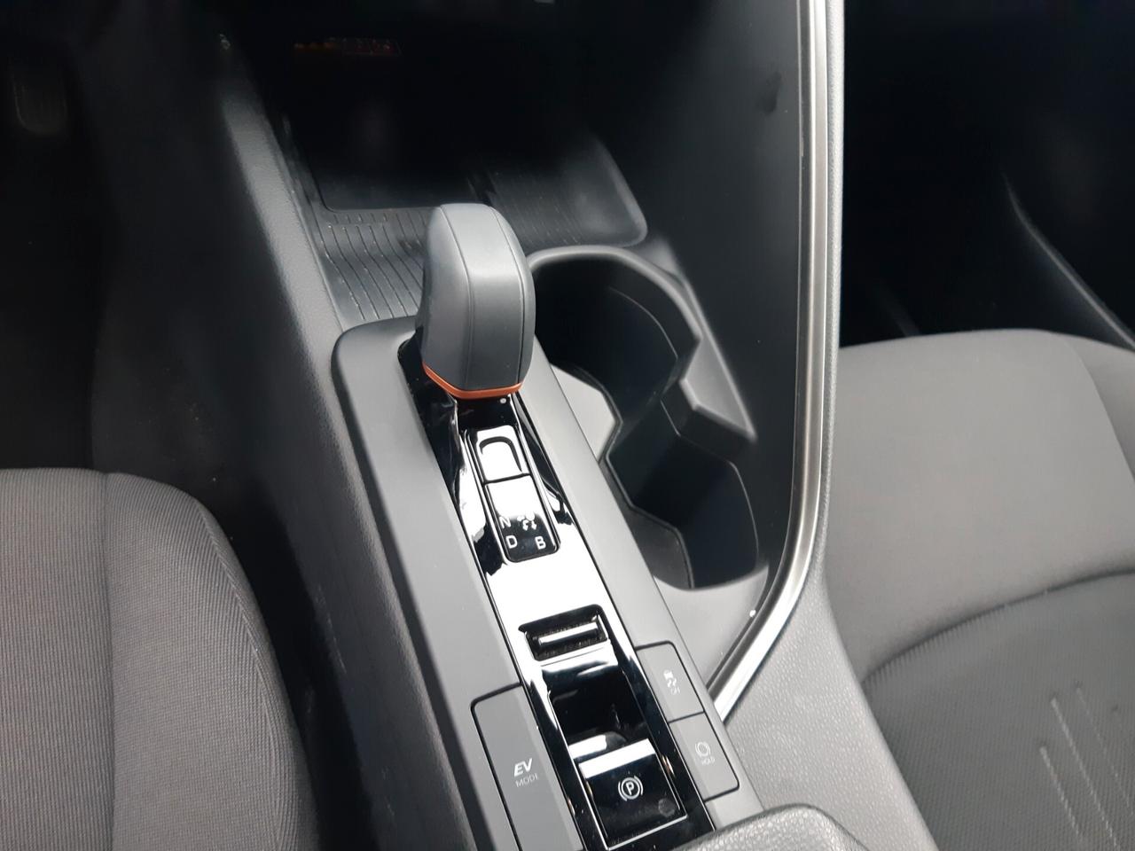 Toyota C-HR 1.8 HV Trend