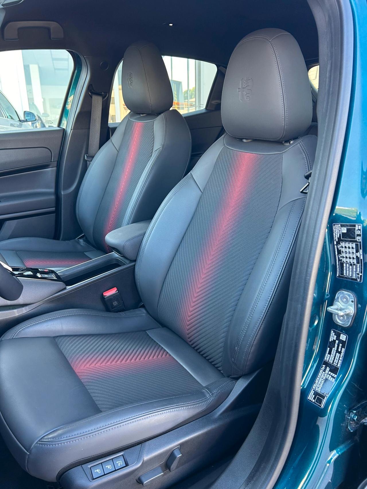 Alfa Romeo Junior 1.2 145 CV Hybrid eDCT6 Speciale