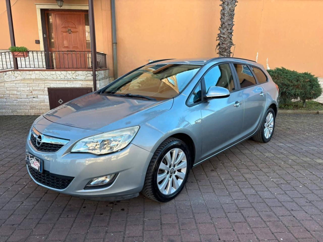 Opel Astra 1.7 CDTI 110CV 5 porte Cosmo//"