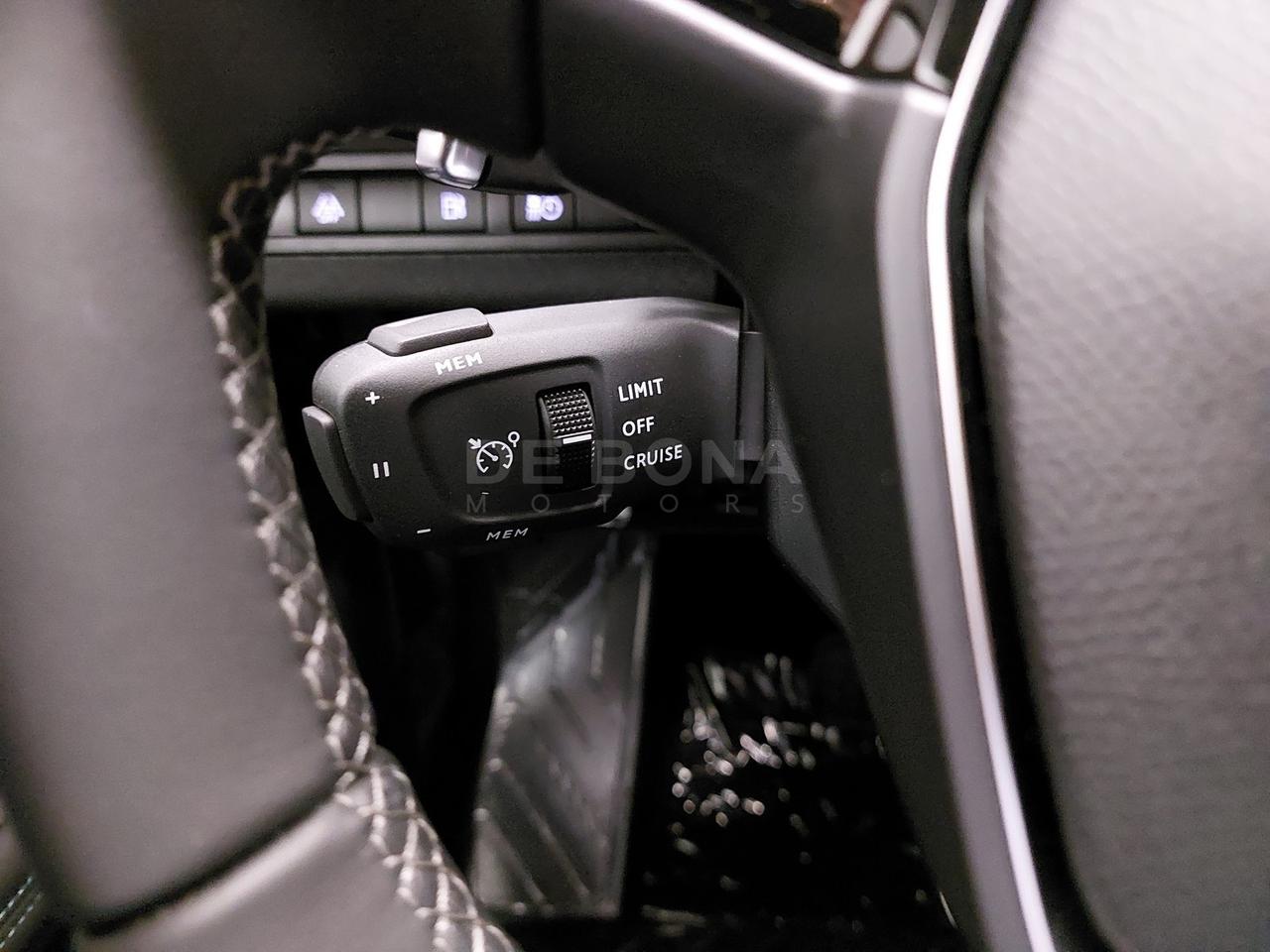 Peugeot 3008 1.6 hybrid phev allure pack 225cv e-eat8