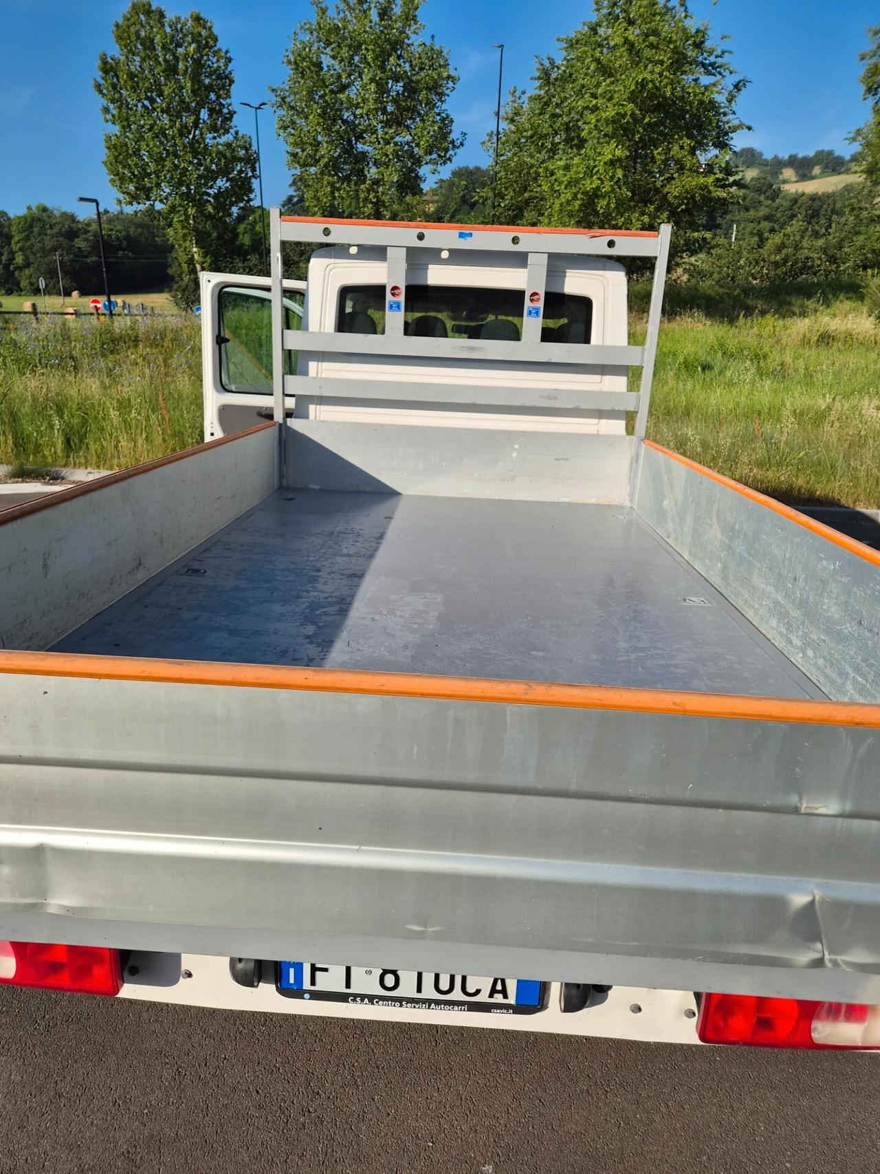 Volkswagen Crafter 35 2.0 TDI 7 POSTI CASSONE FISSO