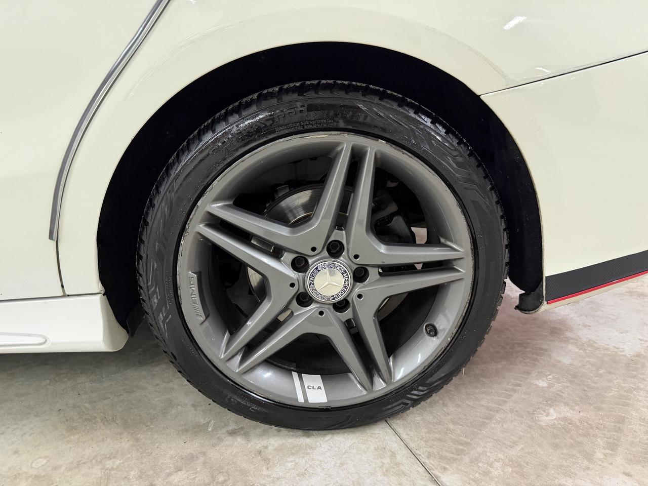 Mercedes-benz CLA 200 CDI Premium