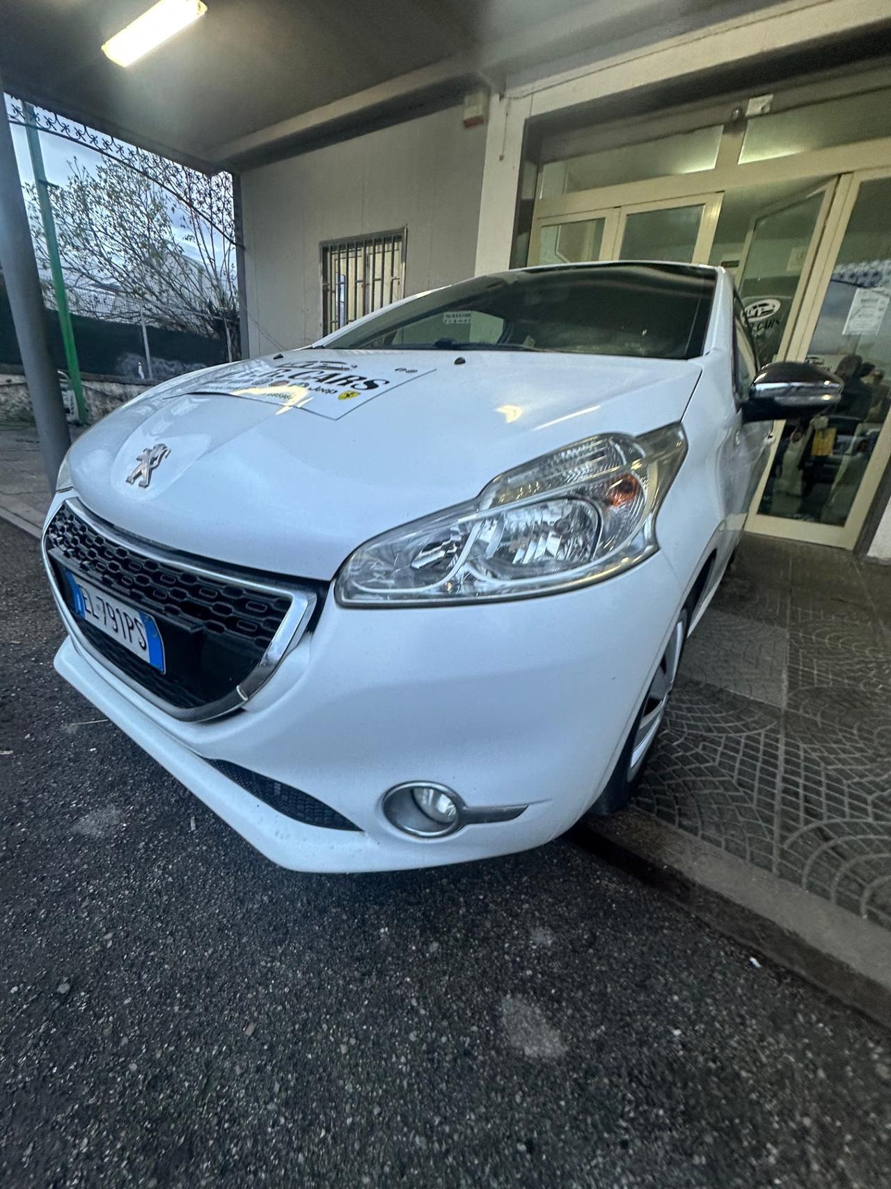 Peugeot 208 1.4 HDi 68 CV 3 porte Access