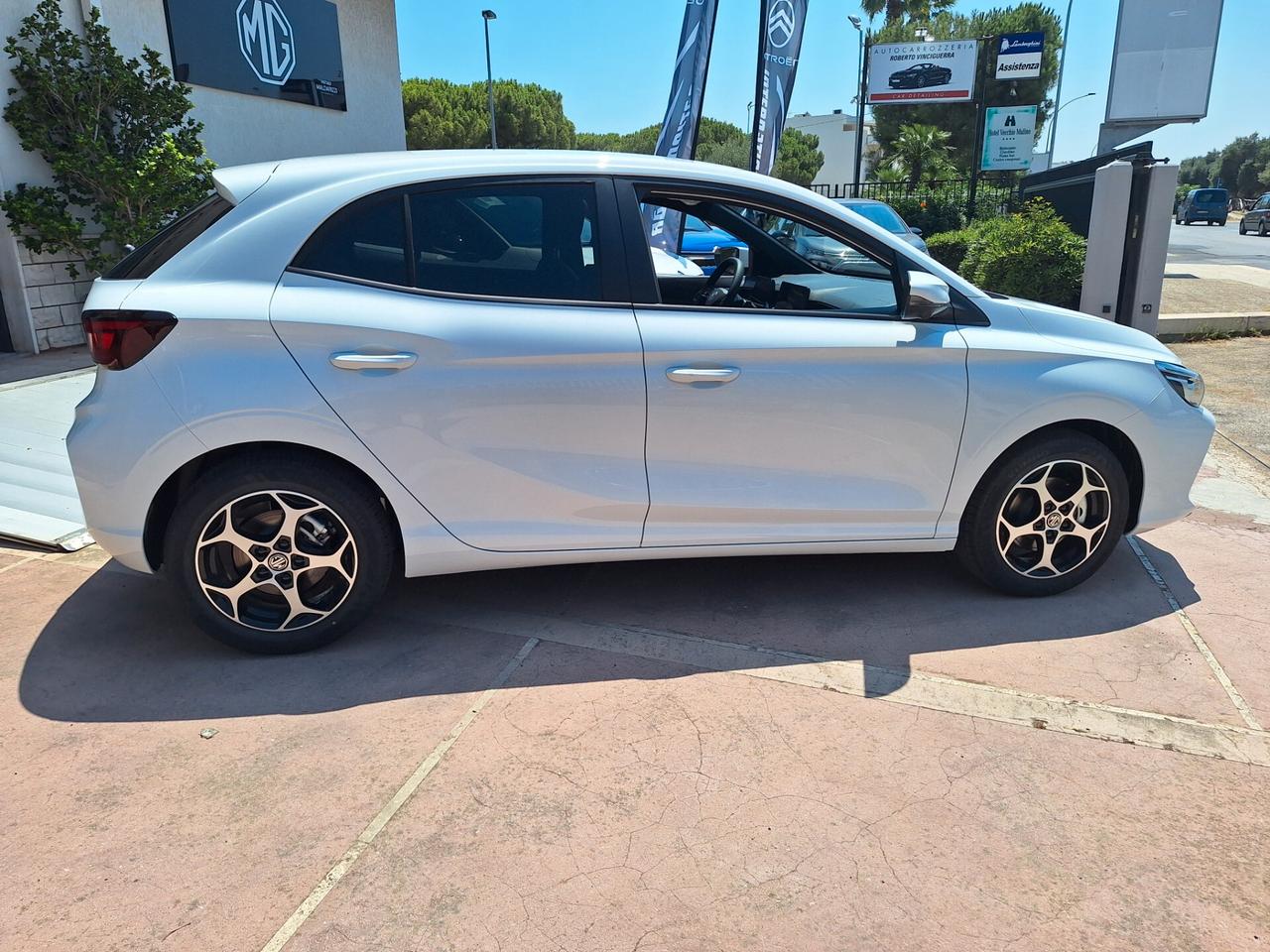Mg MG3 Luxury FULL HYBRID