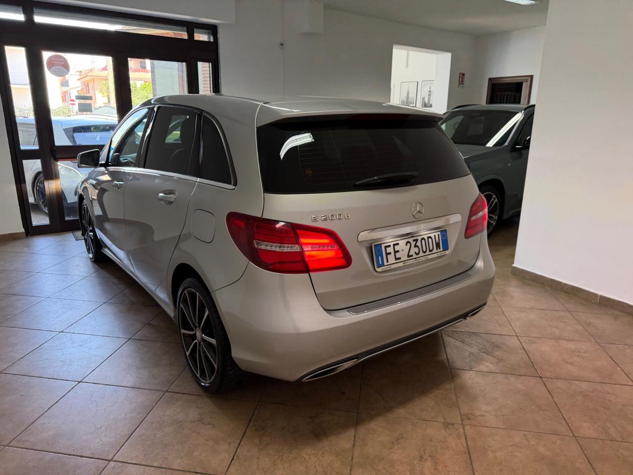 Mercedes-benz B 200 d Automatic Sport