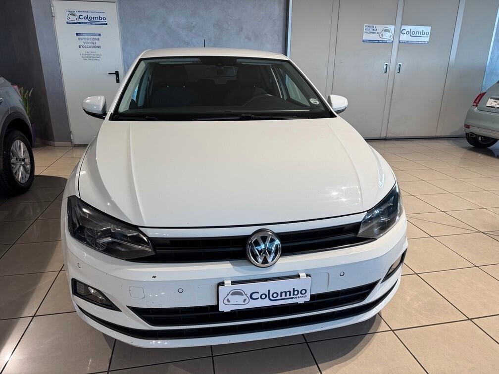 Volkswagen Polo 5p 1.0 tsi Comfortline 95cv App conn 15" Neopat