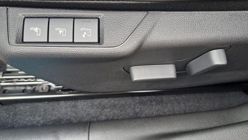 Alfa Romeo Junior 1.2 145 CV Hybrid SPECIALE BLU NAVIGLI
