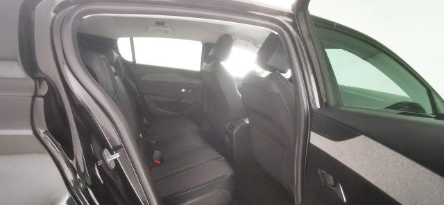 PEUGEOT 308 BlueHDi 130 S&S EAT8 Allure