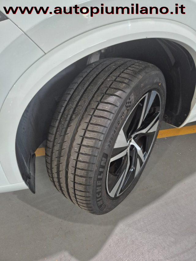 VOLVO XC90 B5 (d) AWD Geartronic 7 posti R-design