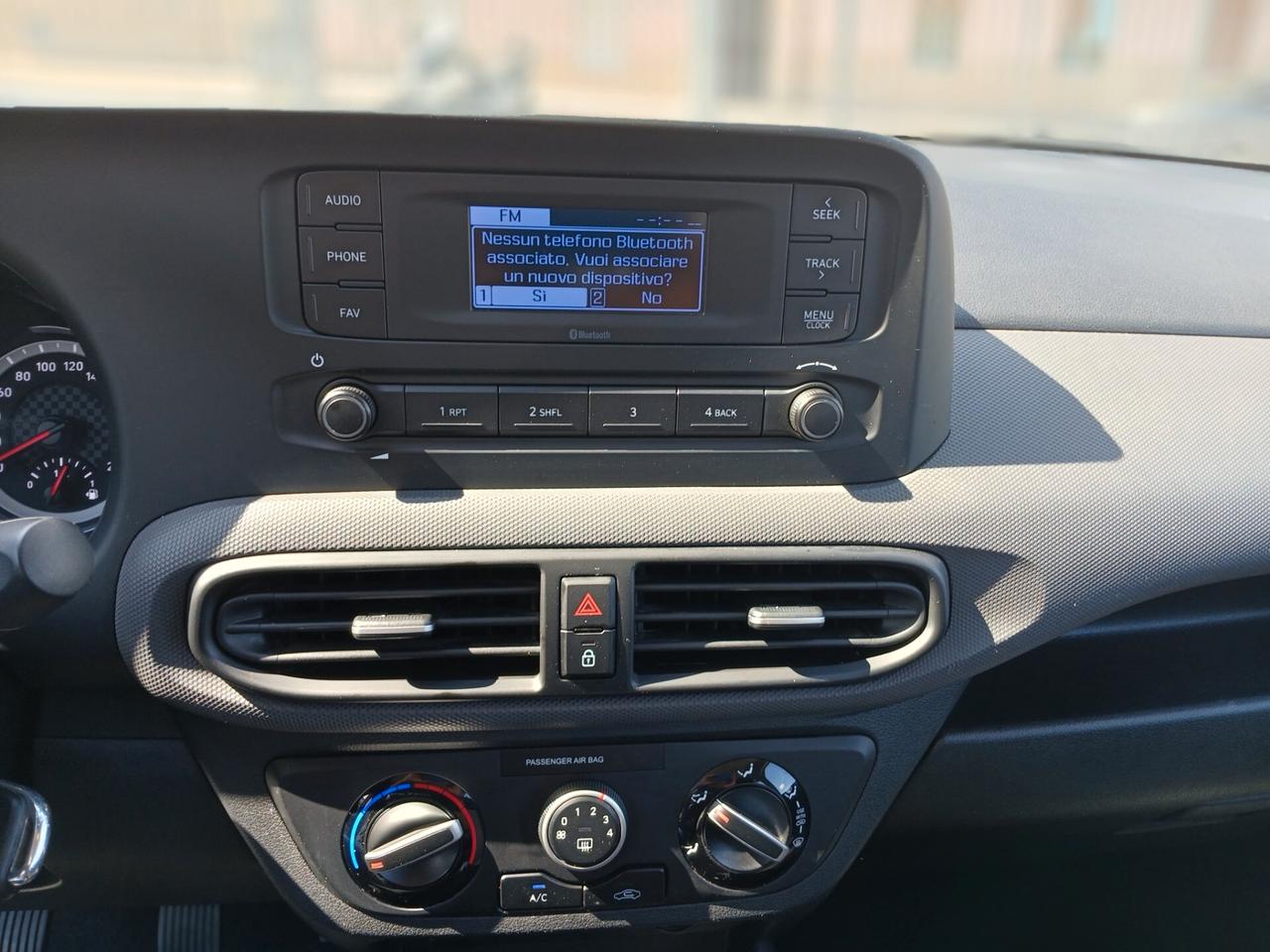 HYUNDAI i10 1.0 MPI ADVANCED 2022