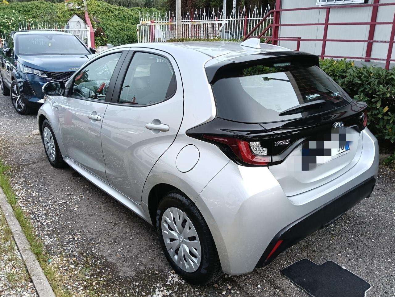 Toyota Yaris 1.5 Hybrid 5 porte Trend