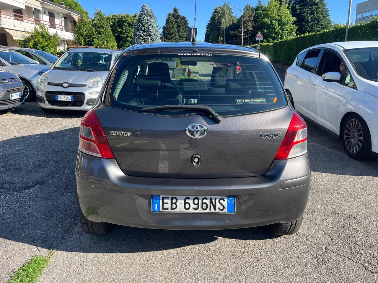 Toyota Yaris 1.0 5 porte Sol