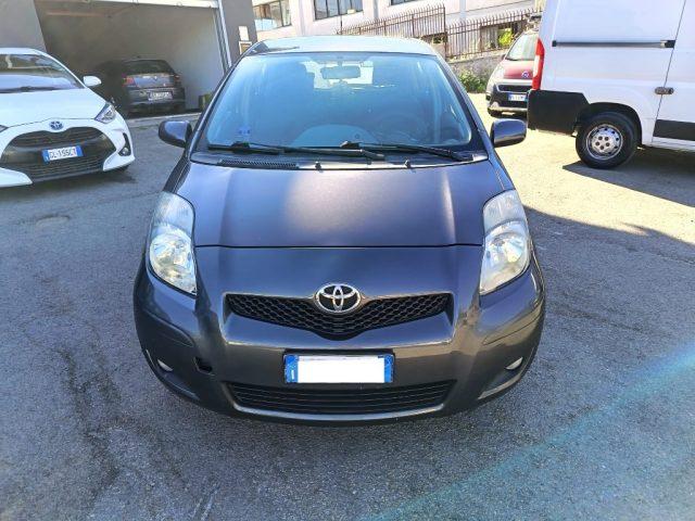 TOYOTA Yaris 1.3 5 porte Sol